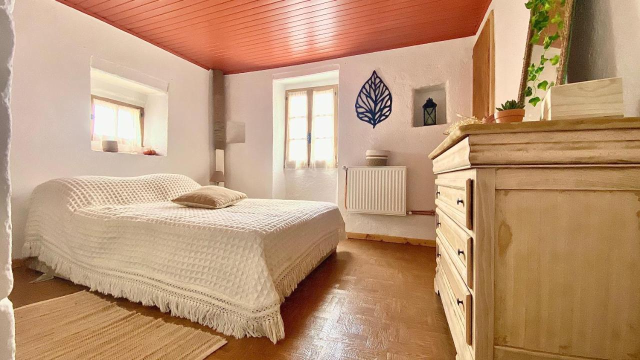 La Joannassiene, Maison Ardechoise De Caractere Exterior photo
